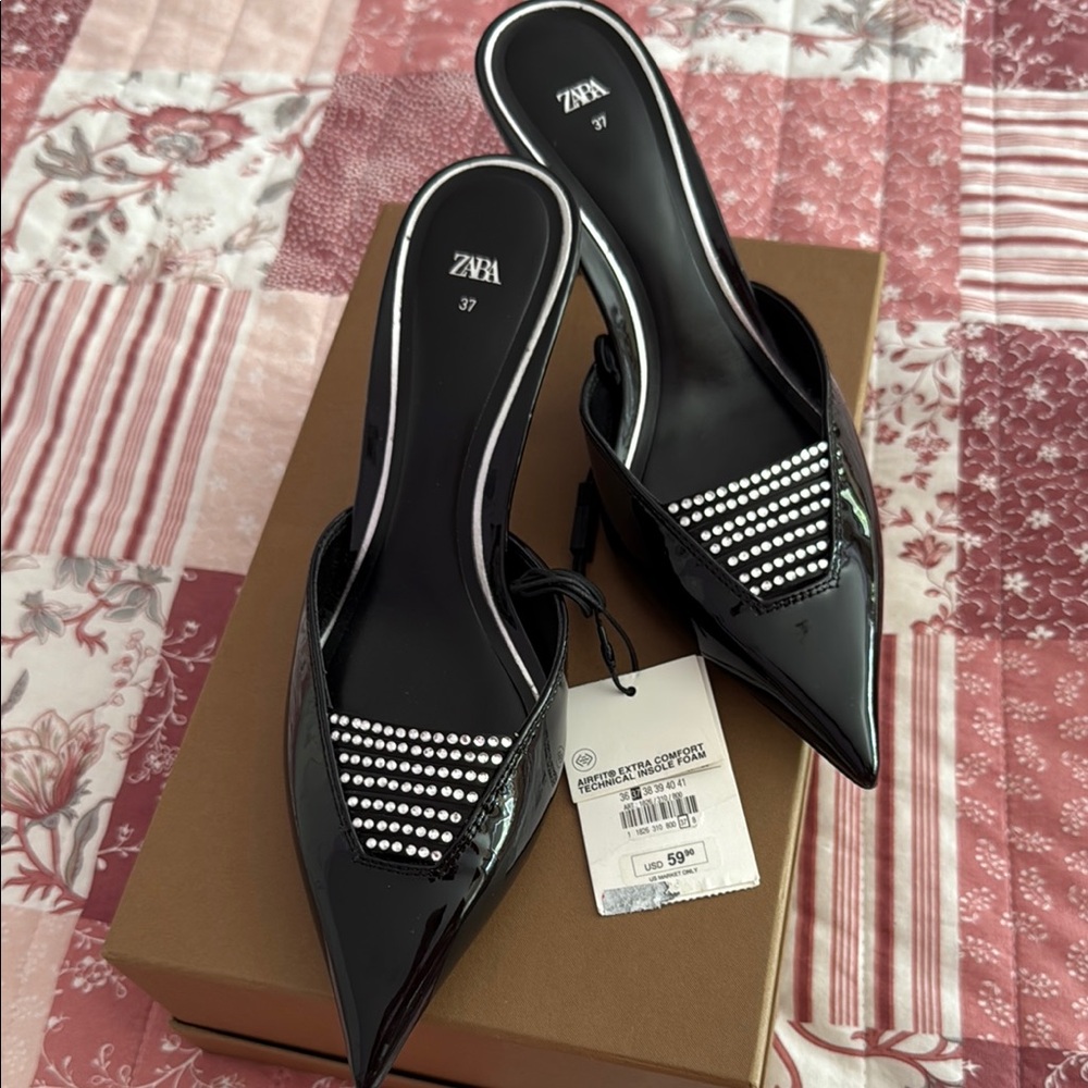 Zara Black Heels with Rhinestone Embellishment